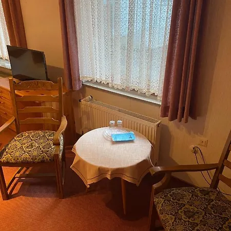 Hotel-restaurant Fischanger Hotel Schieder-Schwalenberg